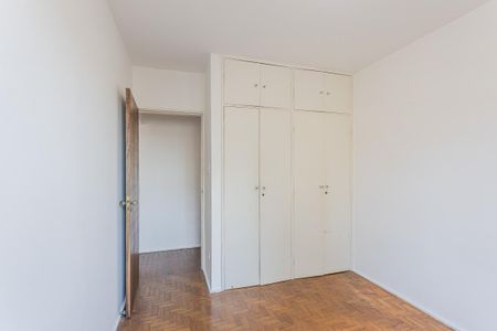 Apartamento à venda com 95m², 3 quartos e 1 vagaQuarto 2