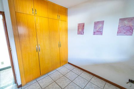 Apartamento para alugar com 128m², 3 quartos e 1 vaga Apartamento para alugar com 128m², 3 quartos e 1 vagaQuarto 2