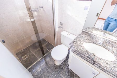 Apartamento para alugar com 128m², 3 quartos e 1 vaga Apartamento para alugar com 128m², 3 quartos e 1 vagaBanheiro da suíte