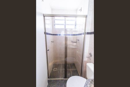 Apartamento para alugar com 128m², 3 quartos e 1 vaga Apartamento para alugar com 128m², 3 quartos e 1 vagaBanheiro da suíte