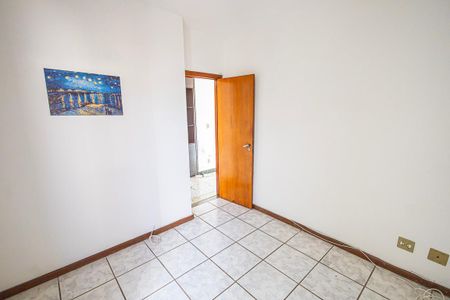 Apartamento para alugar com 128m², 3 quartos e 1 vaga Apartamento para alugar com 128m², 3 quartos e 1 vagaQuarto