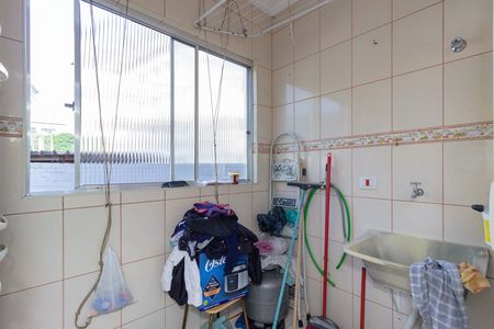 Apartamento à venda com 60m², 2 quartos e 1 vaga Apartamento à venda com 60m², 2 quartos e 1 vagaLavanderia