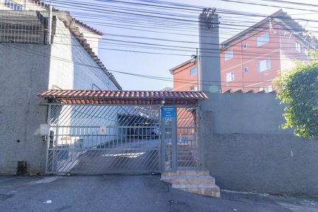 Apartamento à venda com 60m², 2 quartos e 1 vaga Apartamento à venda com 60m², 2 quartos e 1 vagaFachada