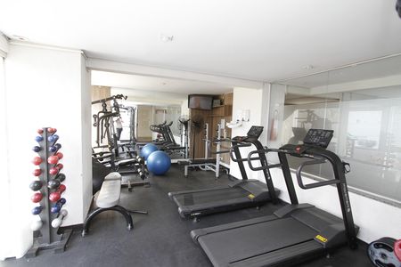 Apartamento à venda com 85m², 3 quartos e 2 vagasÁrea comum - Academia