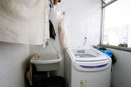 Área de Serviço de apartamento à venda com 3 quartos, 85m² em Buritis, Belo Horizonte