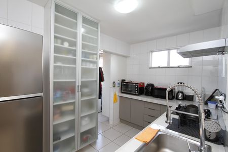 Apartamento à venda com 85m², 3 quartos e 2 vagasCozinha