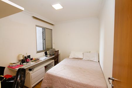 Apartamento à venda com 85m², 3 quartos e 2 vagasQuarto 1