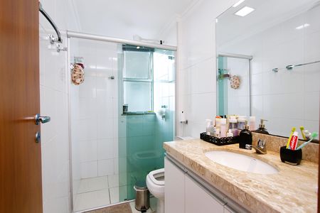 Apartamento à venda com 85m², 3 quartos e 2 vagasBanheiro da Suíte