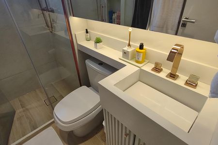 Apartamento à venda com 65m², 2 quartos e 1 vagaBanheiro da Suíte