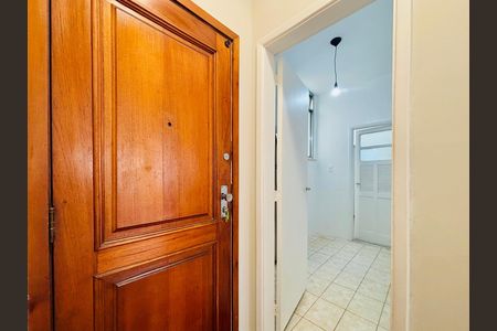 Apartamento à venda com 68m², 2 quartos e sem vaga