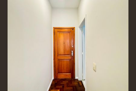 Apartamento à venda com 68m², 2 quartos e sem vaga