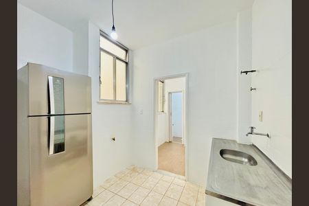 Apartamento à venda com 2 quartos, 68m² em Copacabana, Rio de Janeiro