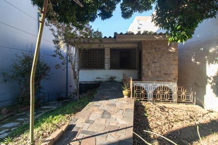Casa à venda com 133m², 2 quartos e 2 vagasFachada