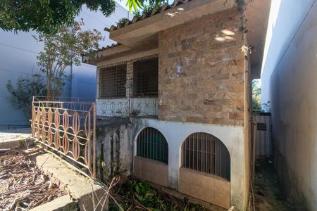 Casa à venda com 133m², 2 quartos e 2 vagasFachada