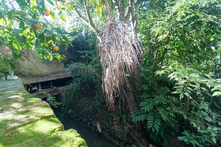 Casa à venda com 133m², 2 quartos e 2 vagasQuintal