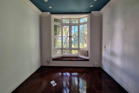 Casa de condomínio à venda com 350m², 5 quartos e 4 vagas