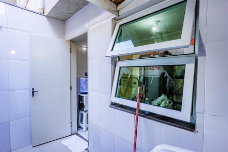 Casa à venda com 105m², 2 quartos e 1 vagaÁrea de Serviço