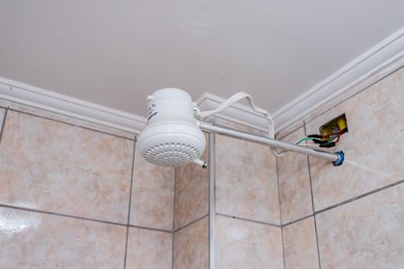 Casa à venda com 105m², 2 quartos e 1 vagaBanheiro 2