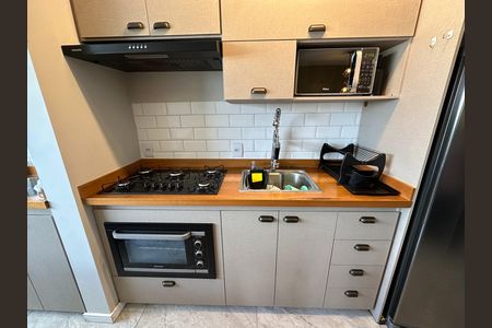 Cozinha de apartamento para alugar com 3 quartos, 65m² em Urbanova, São José dos Campos