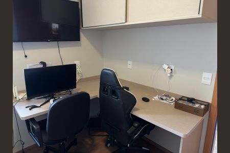 Apartamento para alugar com 65m², 3 quartos e 2 vagas Apartamento para alugar com 65m², 3 quartos e 2 vagasQuarto 2