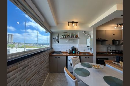Apartamento para alugar com 65m², 3 quartos e 2 vagas Apartamento para alugar com 65m², 3 quartos e 2 vagasCozinha e Área de Serviço