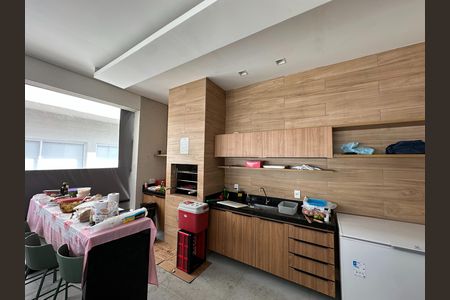 Apartamento para alugar com 65m², 3 quartos e 2 vagas Apartamento para alugar com 65m², 3 quartos e 2 vagasÁrea comum - Churrasqueira