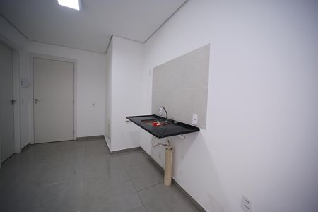 Apartamento para alugar com 33m², 1 quarto e 1 vagaSala/Cozinha