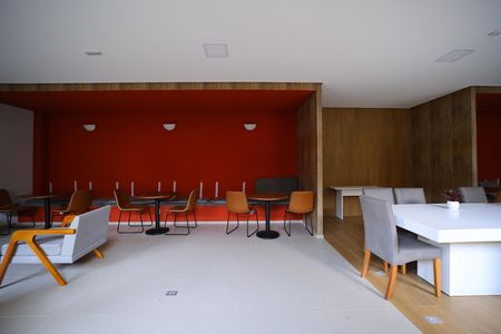Apartamento para alugar com 33m², 1 quarto e 1 vagaÁrea comum - Salão de festas