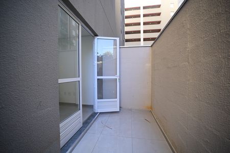 Apartamento para alugar com 33m², 1 quarto e 1 vagaQuintal