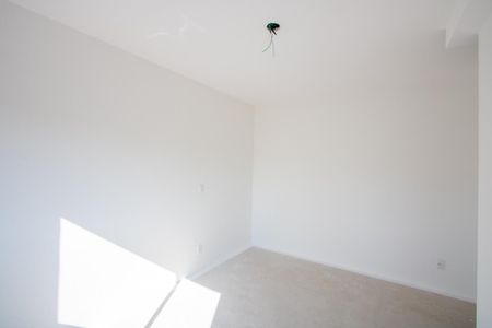 Apartamento à venda com 94m², 3 quartos e 2 vagas Apartamento à venda com 94m², 3 quartos e 2 vagasQuarto 1 - Suíte