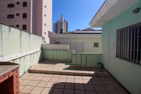 Casa para alugar com 190m², 4 quartos e 2 vagas