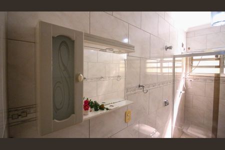 Casa para alugar com 190m², 4 quartos e 2 vagas