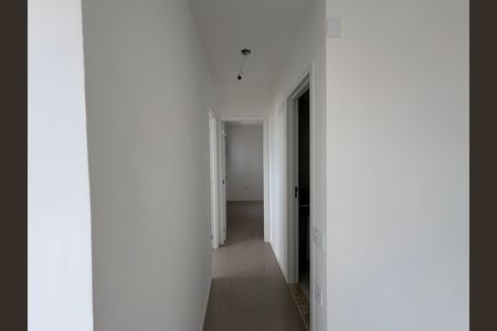 Corredor de apartamento à venda com 2 quartos, 59m² em Setor Bela Vista, Goiânia