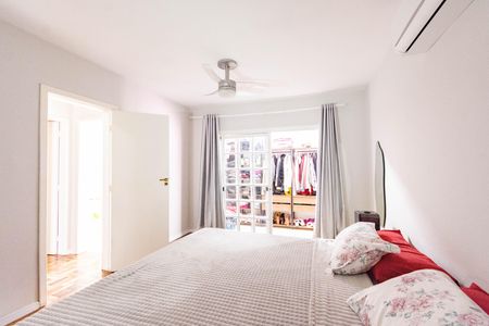 Casa à venda com 3 quartos, 150m² em Harmonia, Canoas