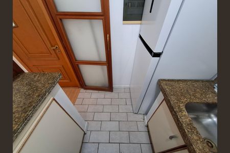 Apartamento para alugar com 64m², 2 quartos e 1 vaga Apartamento para alugar com 64m², 2 quartos e 1 vagaCozinha