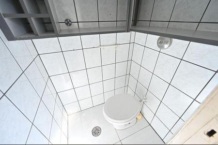 Apartamento para alugar com 65m², 2 quartos e 1 vagaBanheiro de Serviço