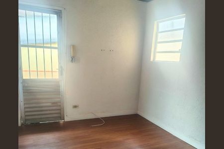Casa para alugar com 150m², 1 quarto e 1 vaga Casa para alugar com 150m², 1 quarto e 1 vagaSala