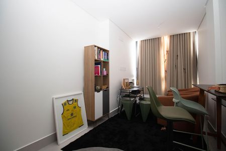 Sala de apartamento para alugar com 1 quarto, 40m² em Sqn 402, Brasília