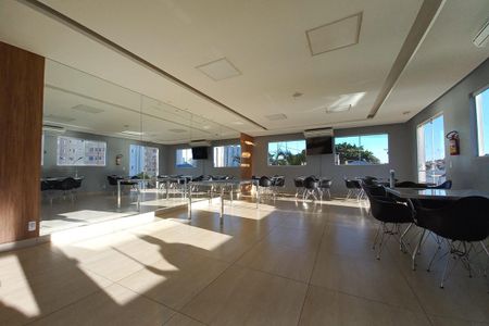 Apartamento para alugar com 43m², 2 quartos e 1 vagaÁrea comum - Salão de festas