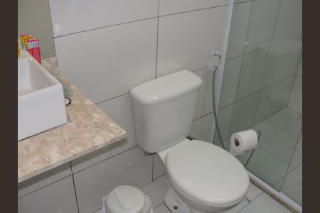 Apartamento à venda com 120m², 2 quartos e sem vaga Apartamento à venda com 120m², 2 quartos e sem vagaBanheiro