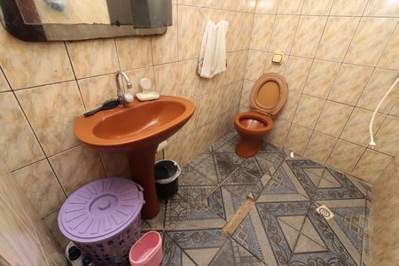 Casa à venda com 865m², 2 quartos e 2 vagasBanheiro
