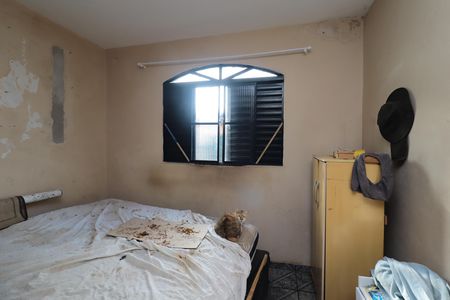 Casa à venda com 865m², 2 quartos e 2 vagasQuarto 2