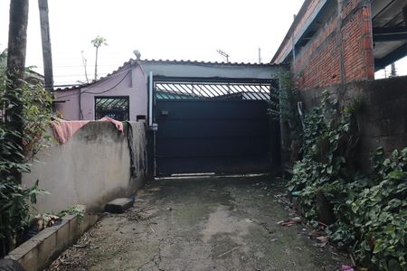 Casa à venda com 865m², 2 quartos e 2 vagasEntrada