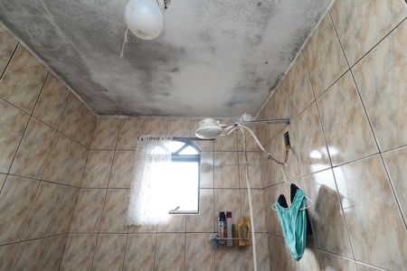 Casa à venda com 865m², 2 quartos e 2 vagasBanheiro