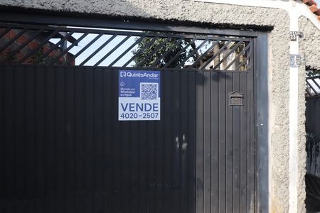 Casa à venda com 865m², 2 quartos e 2 vagasFachada