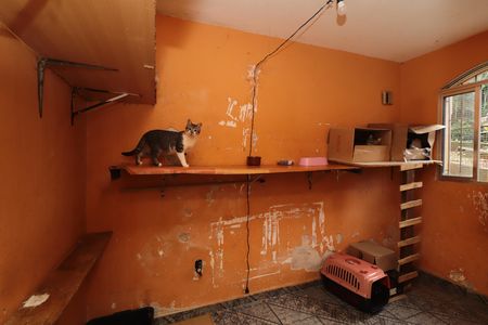 Casa à venda com 865m², 2 quartos e 2 vagasQuarto de Serviço