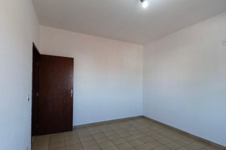 Casa para alugar com 96m², 1 quarto e 3 vagas