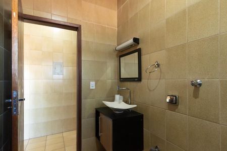 Casa para alugar com 96m², 1 quarto e 3 vagas