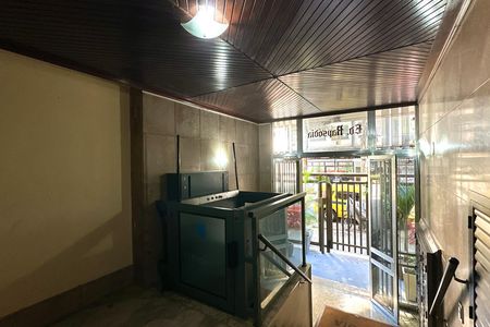Apartamento para alugar com 72m², 2 quartos e 1 vaga