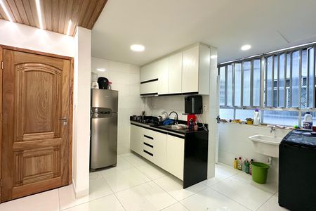Apartamento para alugar com 72m², 2 quartos e 1 vaga